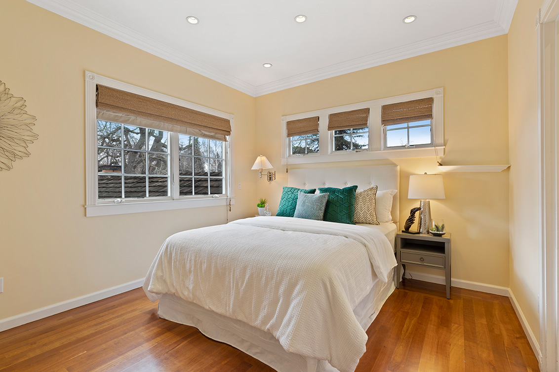 Master Bedroom (A) picture - 2342 Middlefield Rd, Palo Alto 94301