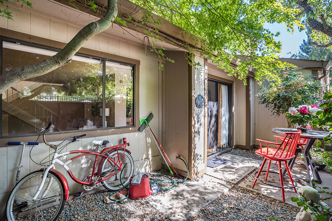 Patio (B) Picture - 49 Showers Dr F433, Mountain View 94040 Patio (B) picture - 49 Showers Dr F433, Mountain View 94040