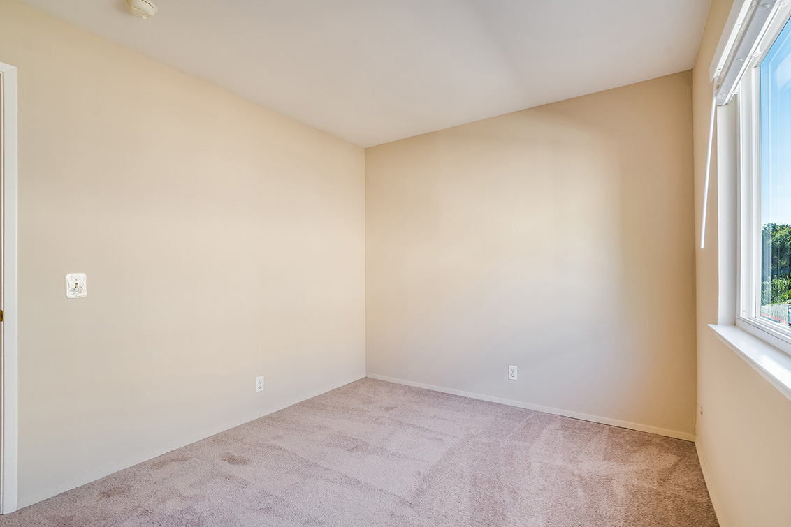 Bedroom 2 (B) Picture - 2450 W Bayshore Rd 9, Palo Alto 94303 Bedroom 2 (B) picture - 2450 W Bayshore Rd 9, Palo Alto 94303