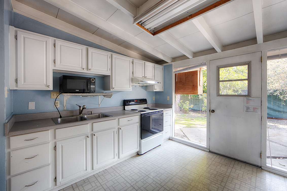 Kitchen - 2300 Jane Ln, Mountain View 94043