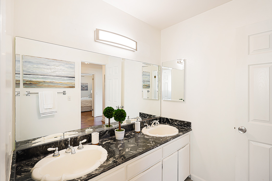 Bathroom 2 (B) Picture - 4397 Stone Canyon Dr, San Jose 95136 Bathroom 2 (B) picture - 4397 Stone Canyon Dr, San Jose 95136