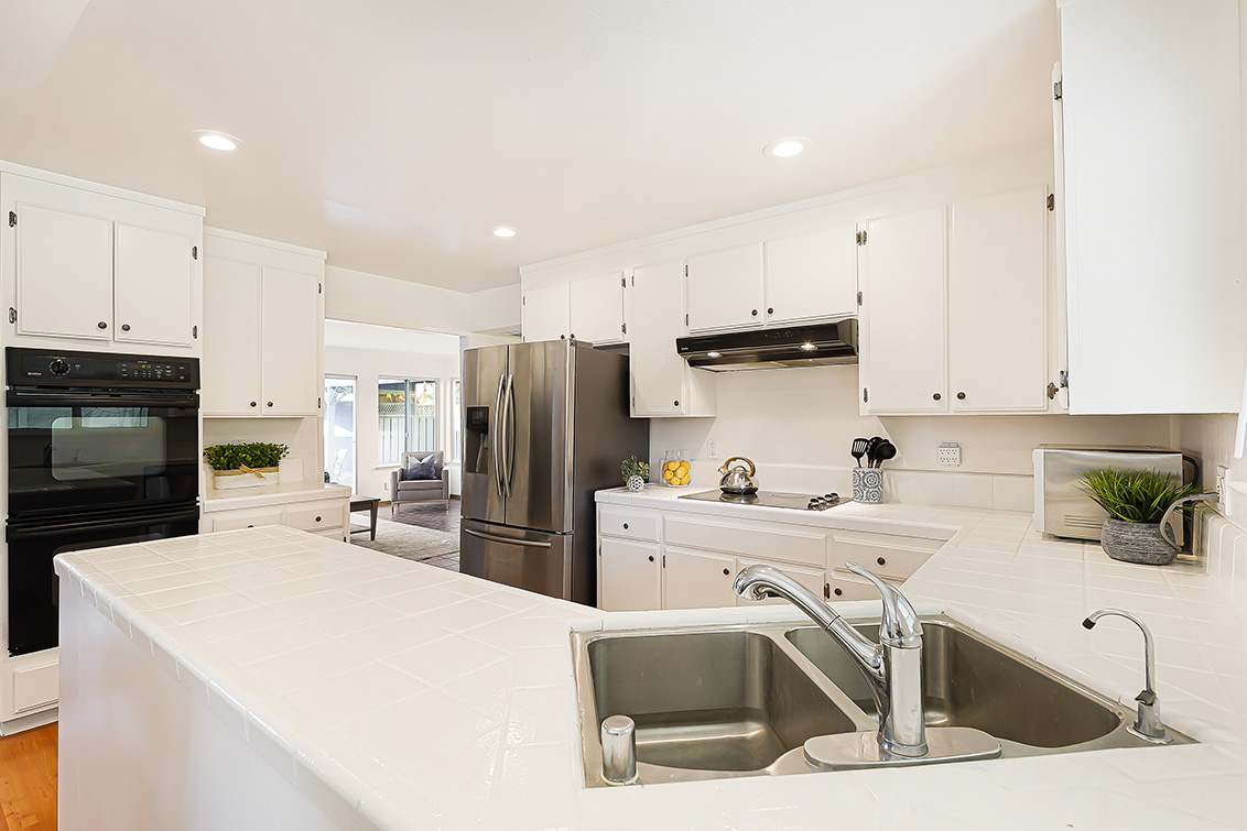 Kitchen (C) Picture - 4397 Stone Canyon Dr, San Jose 95136 Kitchen (C) picture - 4397 Stone Canyon Dr, San Jose 95136
