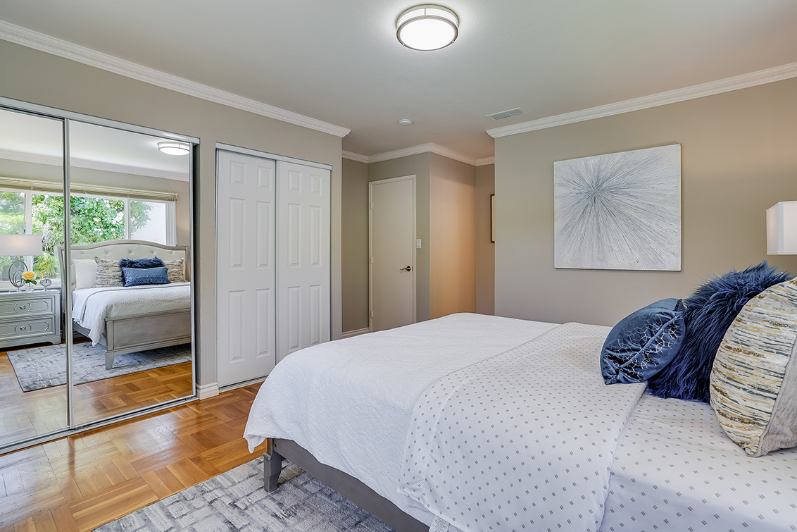 Master Bedroom (D) picture - 144 Walter Hays Dr, Palo Alto 94303