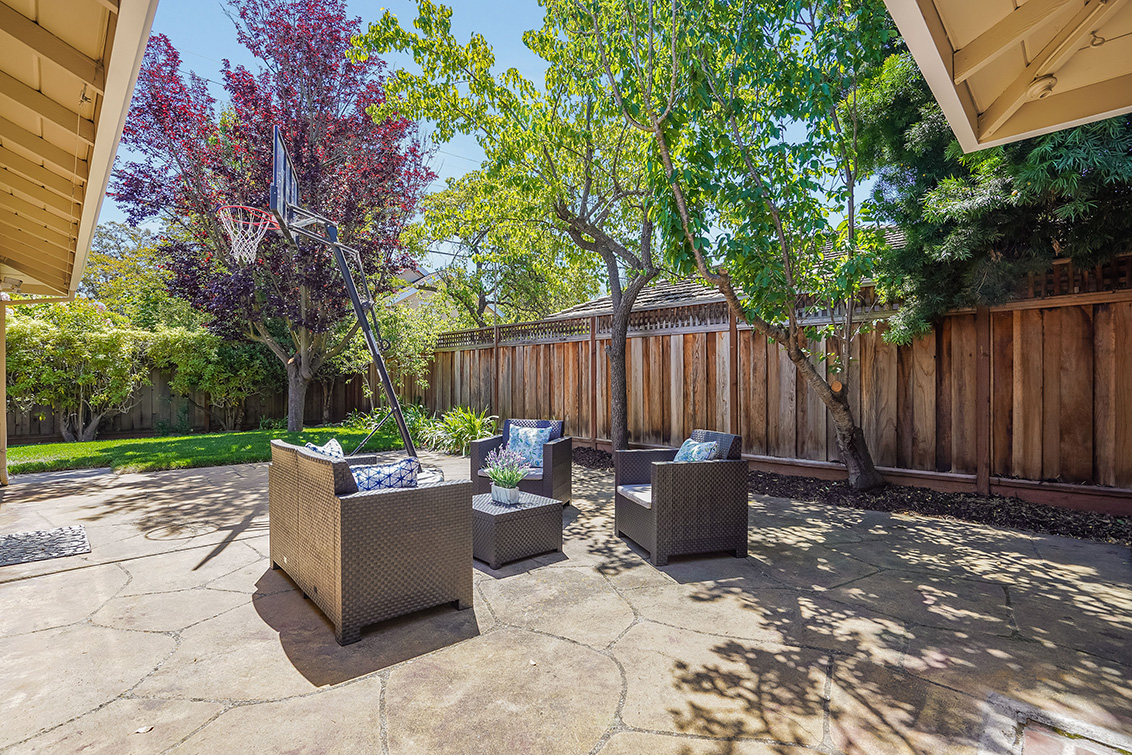 Patio (C) picture - 144 Walter Hays Dr, Palo Alto 94303