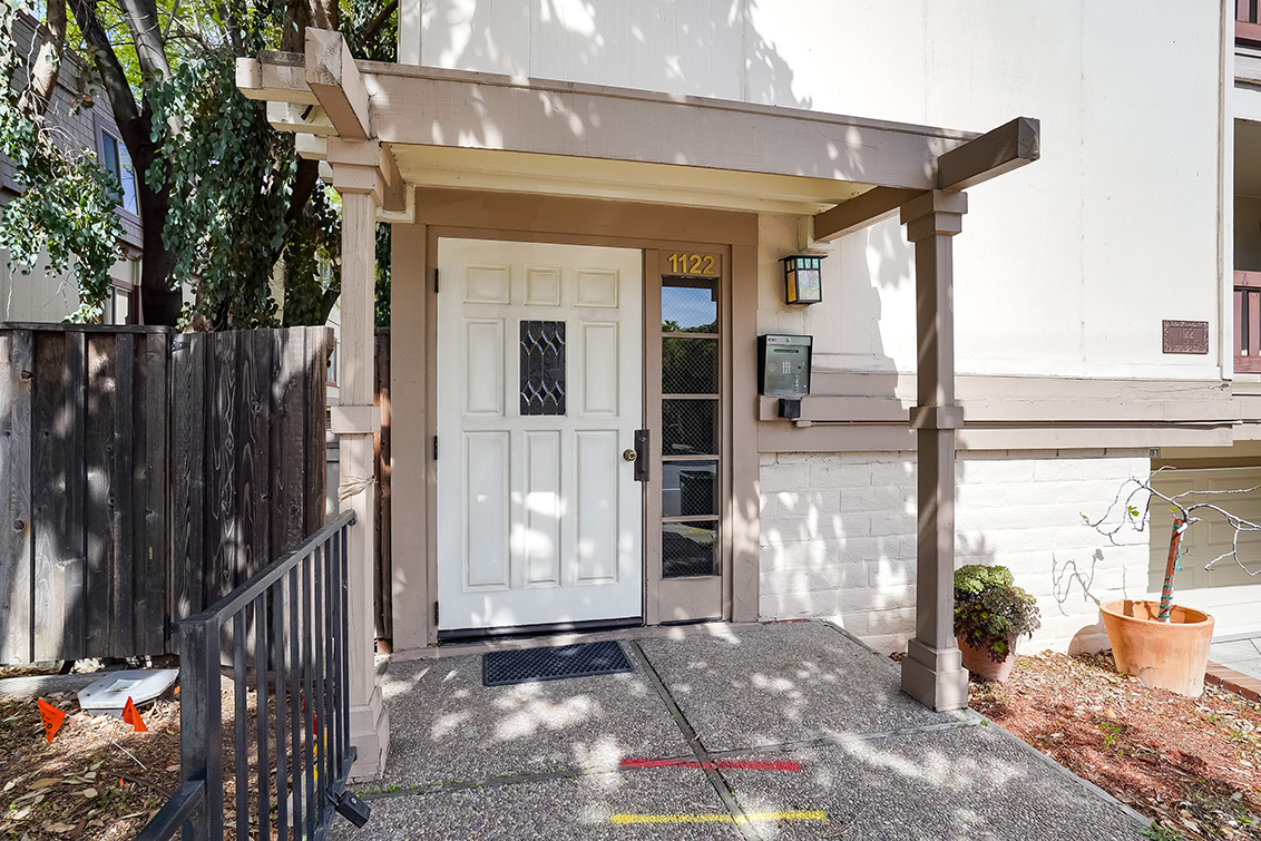 Entrance (A) Picture - 1122 Whipple Ave 14, Redwood City 94062 Entrance (A) picture - 1122 Whipple Ave 14, Redwood City 94062