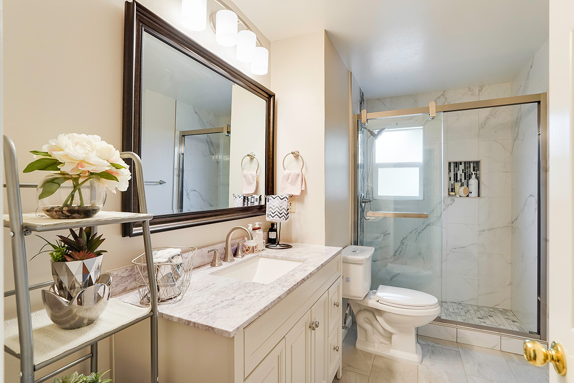 Bathroom 2 (A) Picture - 1319 Wylie Way, San Jose 95130 Bathroom 2 (A) picture - 1319 Wylie Way, San Jose 95130