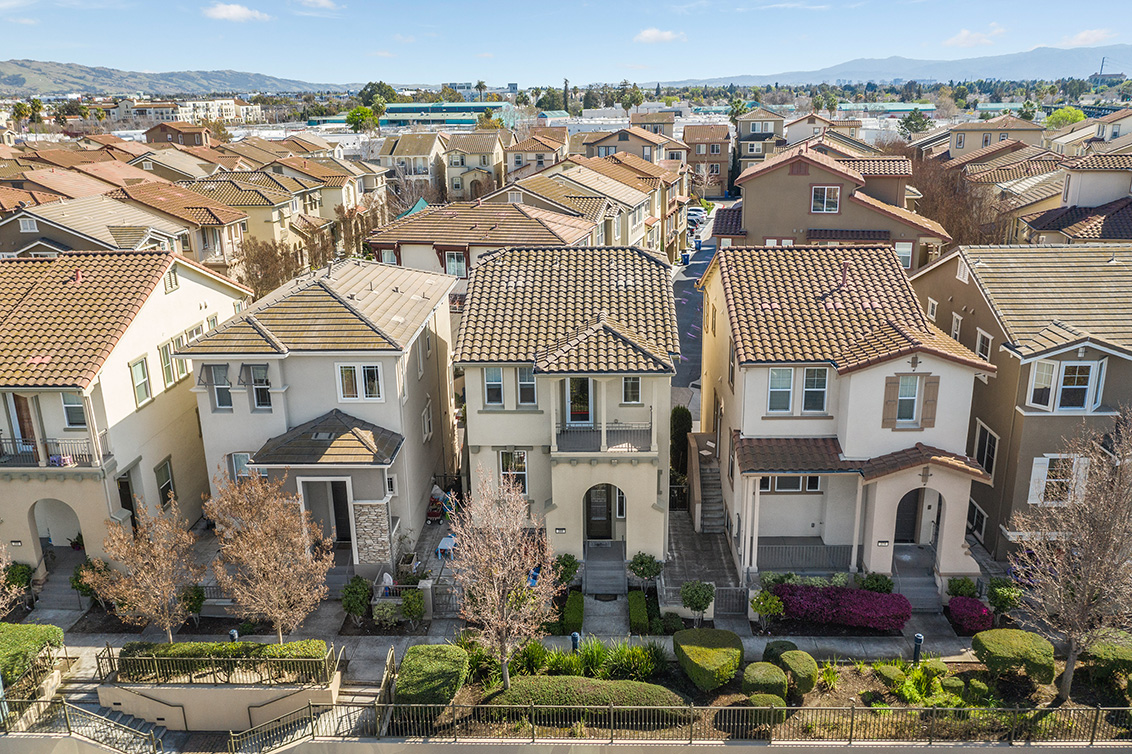 Aerial (A) Picture - 366 Alvarez Common, Milpitas 95035 Aerial (A) picture - 366 Alvarez Common, Milpitas 95035