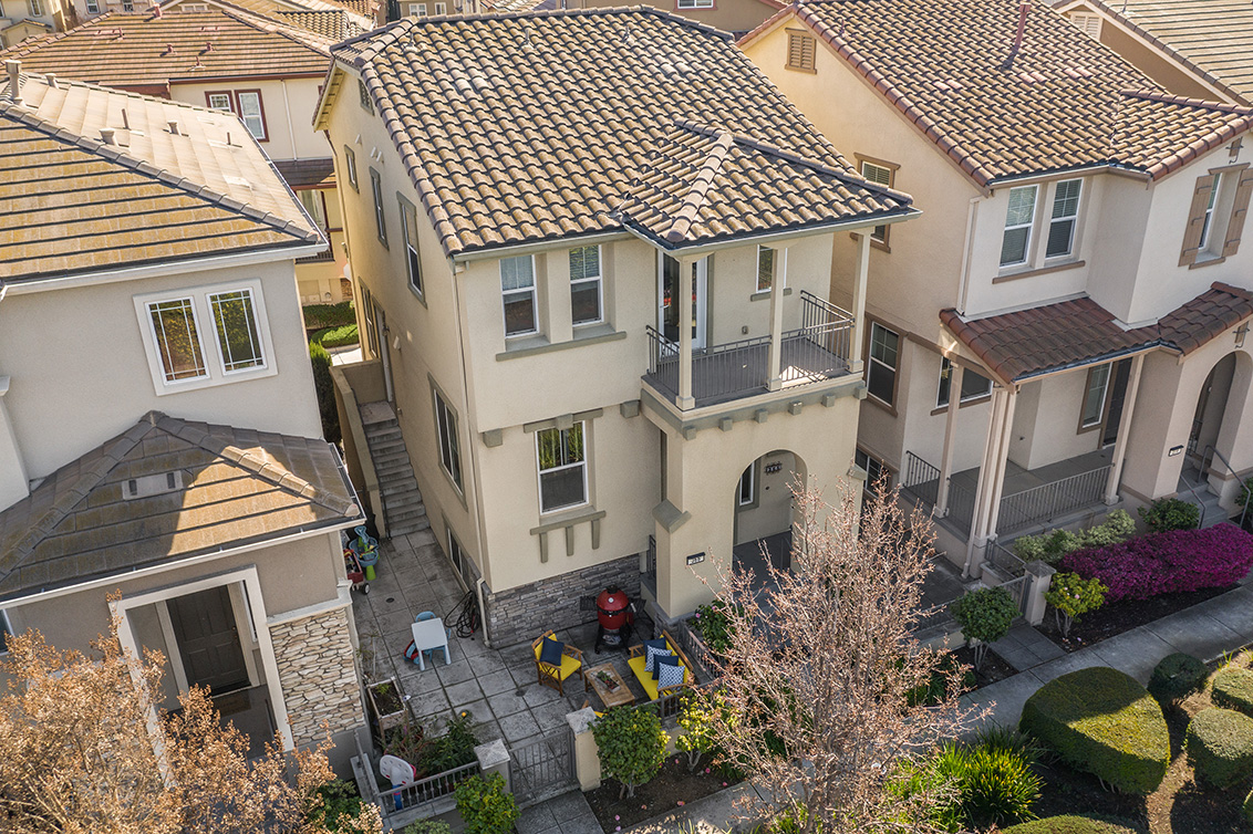 Aerial (C) Picture - 366 Alvarez Common, Milpitas 95035 Aerial (C) picture - 366 Alvarez Common, Milpitas 95035