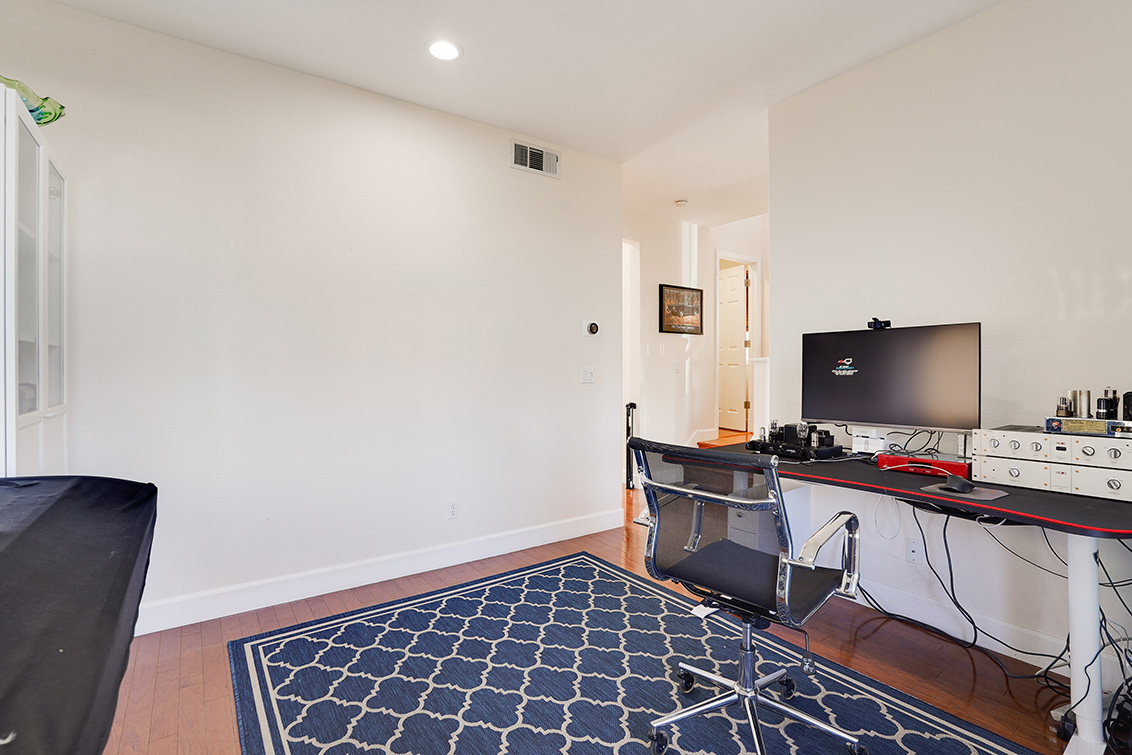 Office (C) Picture - 366 Alvarez Common, Milpitas 95035 Office (C) picture - 366 Alvarez Common, Milpitas 95035