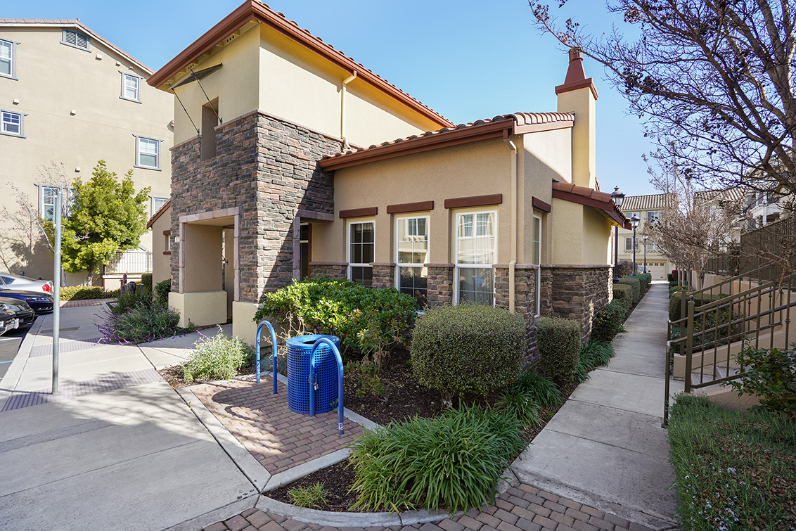 Pool House (B) Picture - 366 Alvarez Common, Milpitas 95035 Pool House (B) picture - 366 Alvarez Common, Milpitas 95035