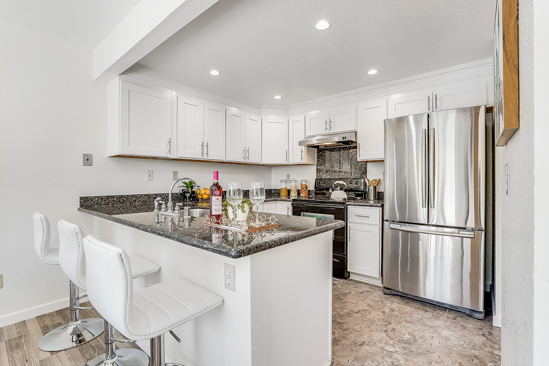 Kitchen - 756 Creekland Cir, San Jose 95133