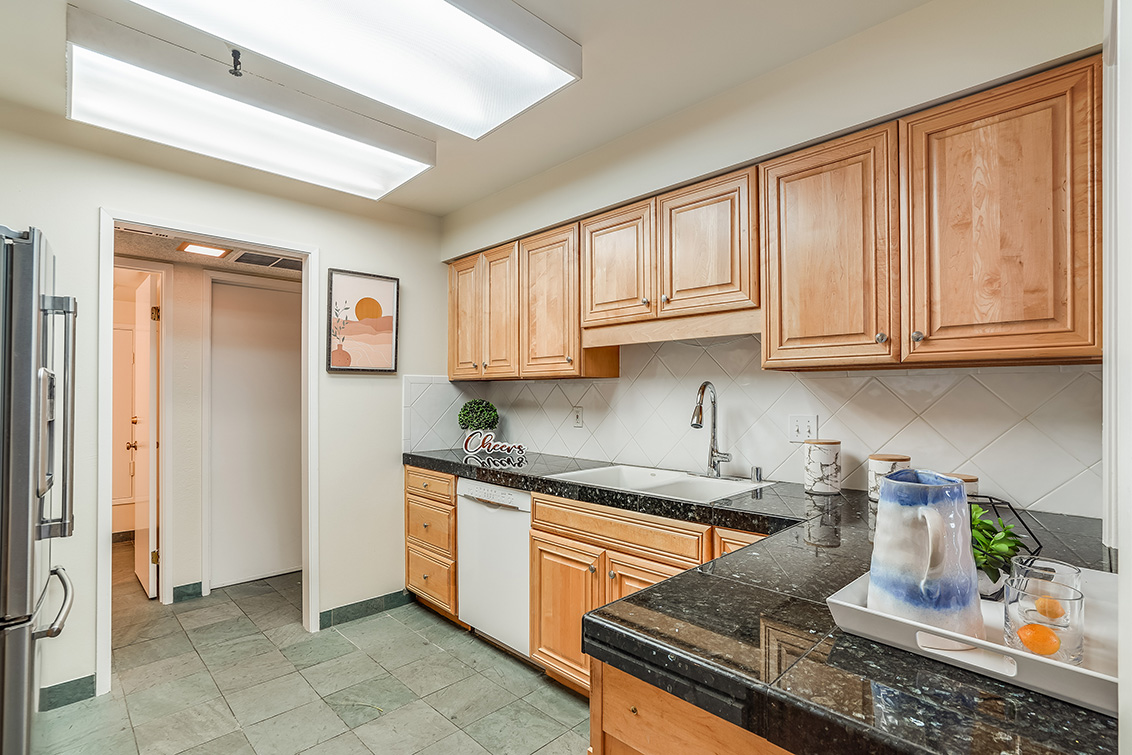 Kitchen (C) Picture - 49 Showers Dr C456, Mountain View 94040 Kitchen (C) picture - 49 Showers Dr C456, Mountain View 94040