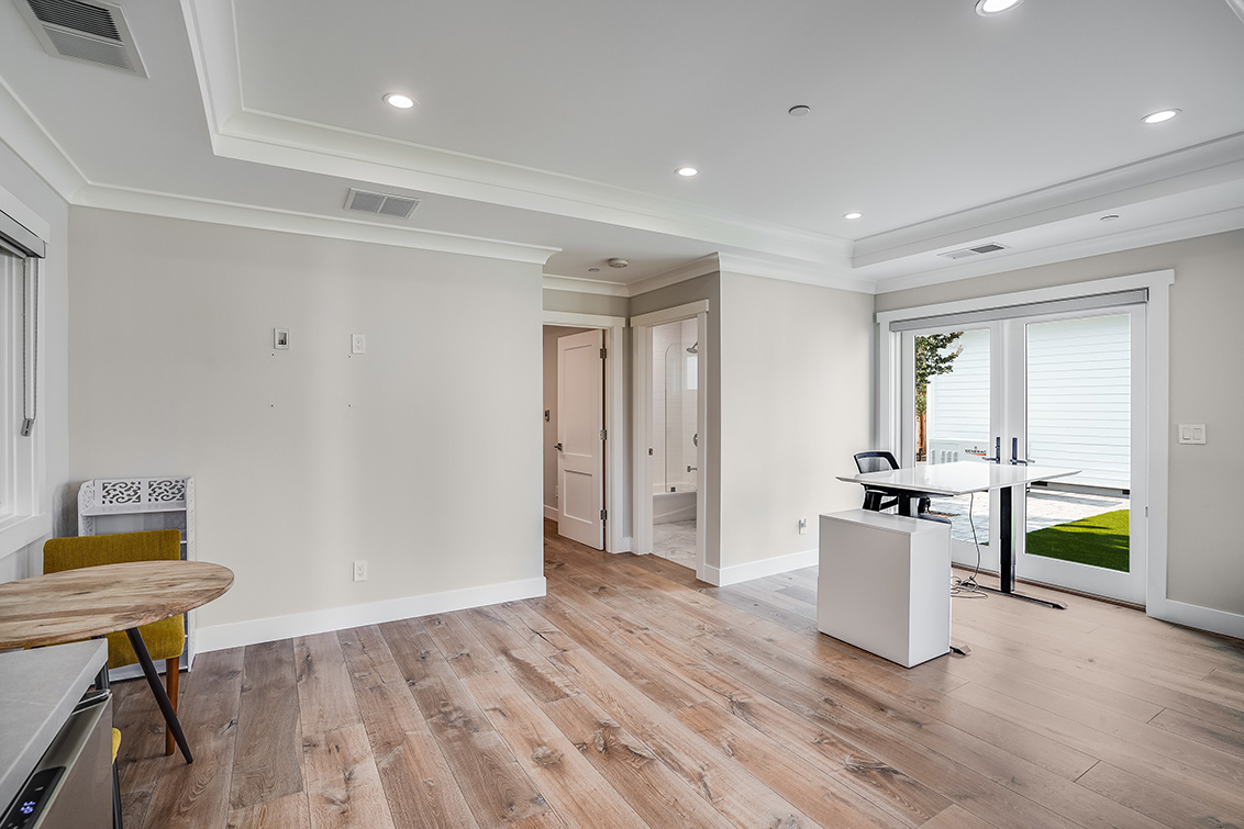 Adu Living Area (C) picture - 686 Spargur Dr, Los Altos 94022