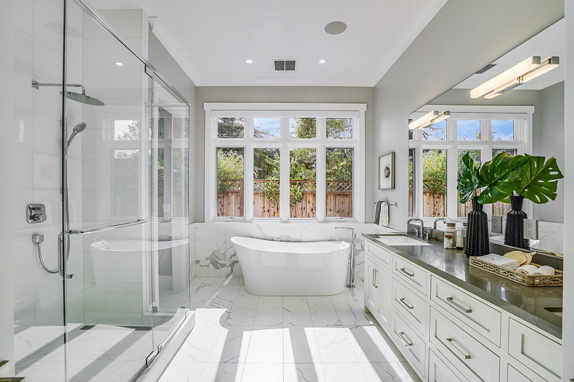 Master Bath (B) picture - 686 Spargur Dr, Los Altos 94022