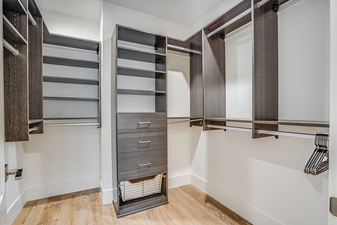 Master Closet 1 (A) Picture - 686 Spargur Dr, Los Altos 94022 Master Closet 1 (A) picture - 686 Spargur Dr, Los Altos 94022