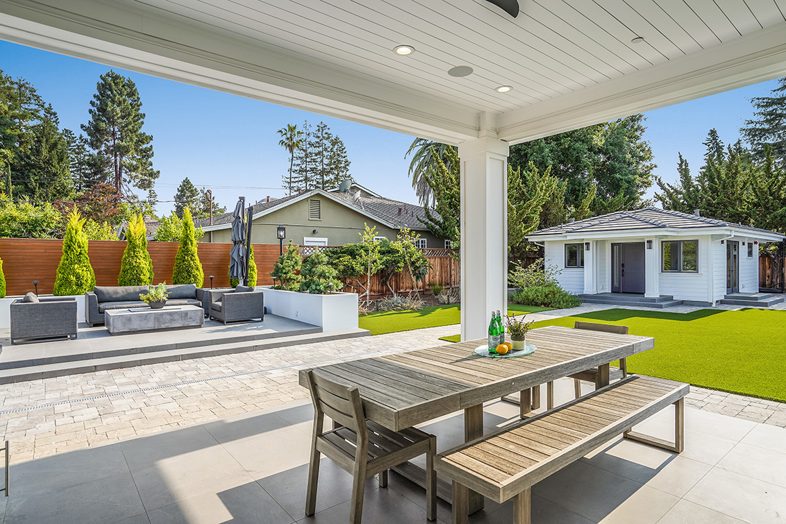 Patio (D) picture - 686 Spargur Dr, Los Altos 94022