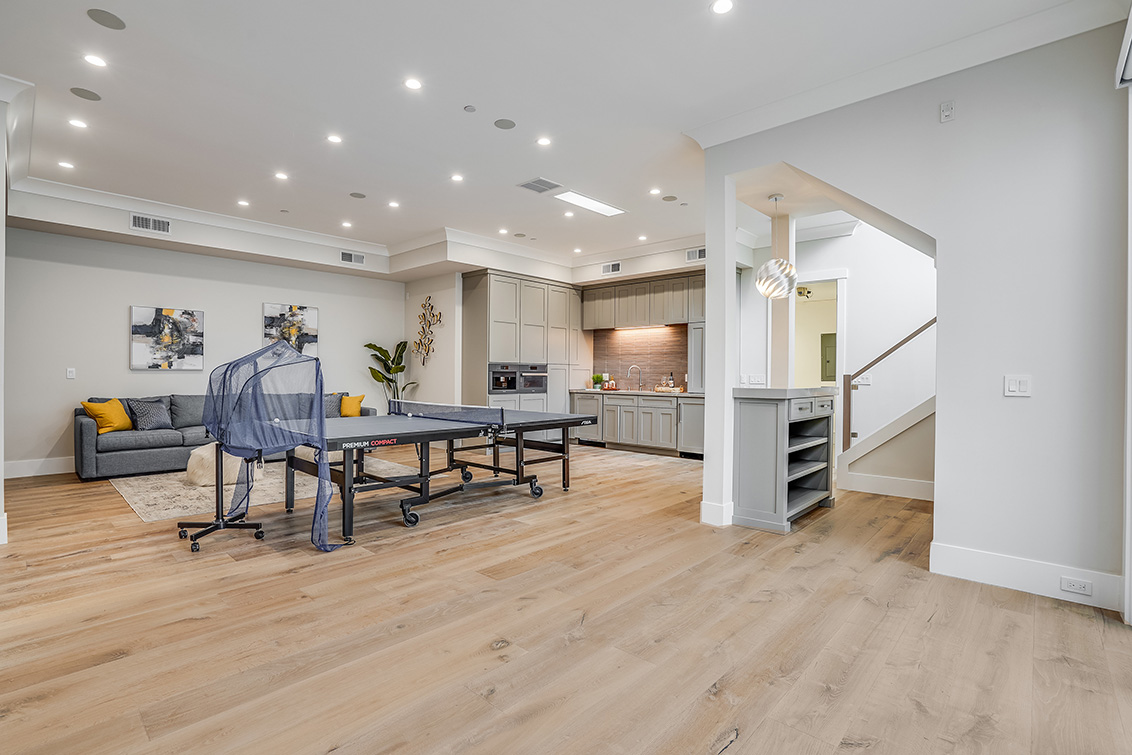 Recreation Room (C) picture - 686 Spargur Dr, Los Altos 94022