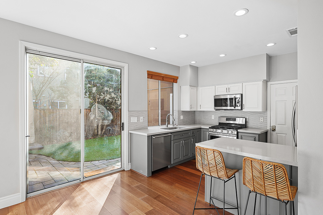 Kitchen - 113 Estrada Dr, Mountain View 94043